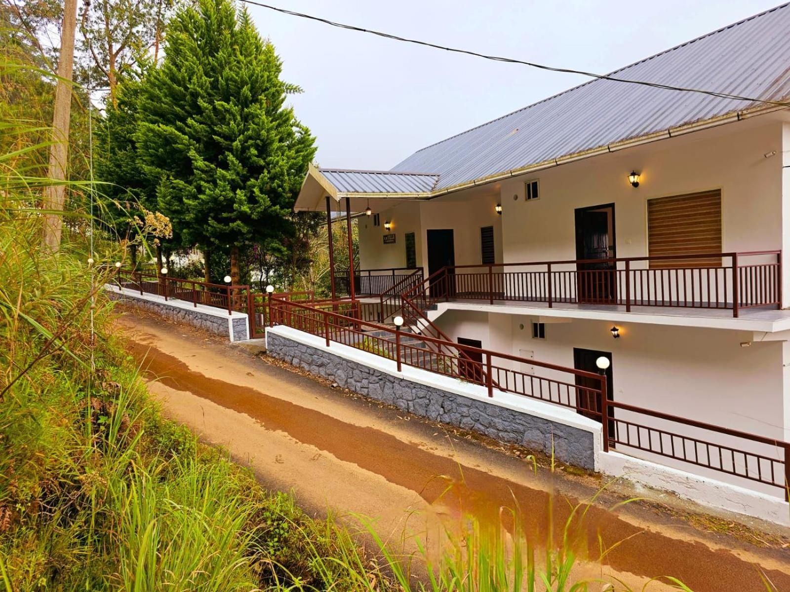 Rock And Mist Munnar Bed & Breakfast Devikolam Eksteriør bilde